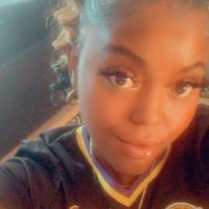 Meet your Posher, Raven